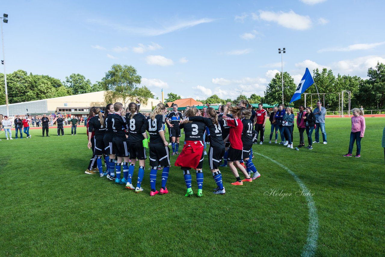 Bild 96 - wBJ SV Henstedt Ulzburg - Hamburger SV : Ergebnis: 0:2